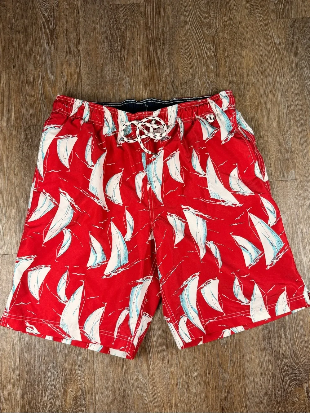 SALE Lands' End Men's Red Sailboat Swim Trunks Nautical Board Shorts | Size: M